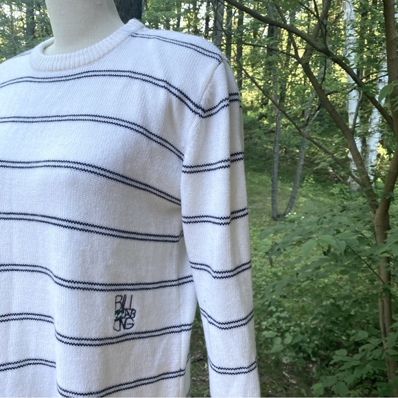 Billabong white with navy striped sweater - Picture 2 of 4